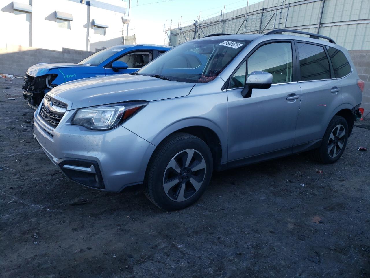 VIN JF2SJARC5JH452278 2018 SUBARU FORESTER no.1