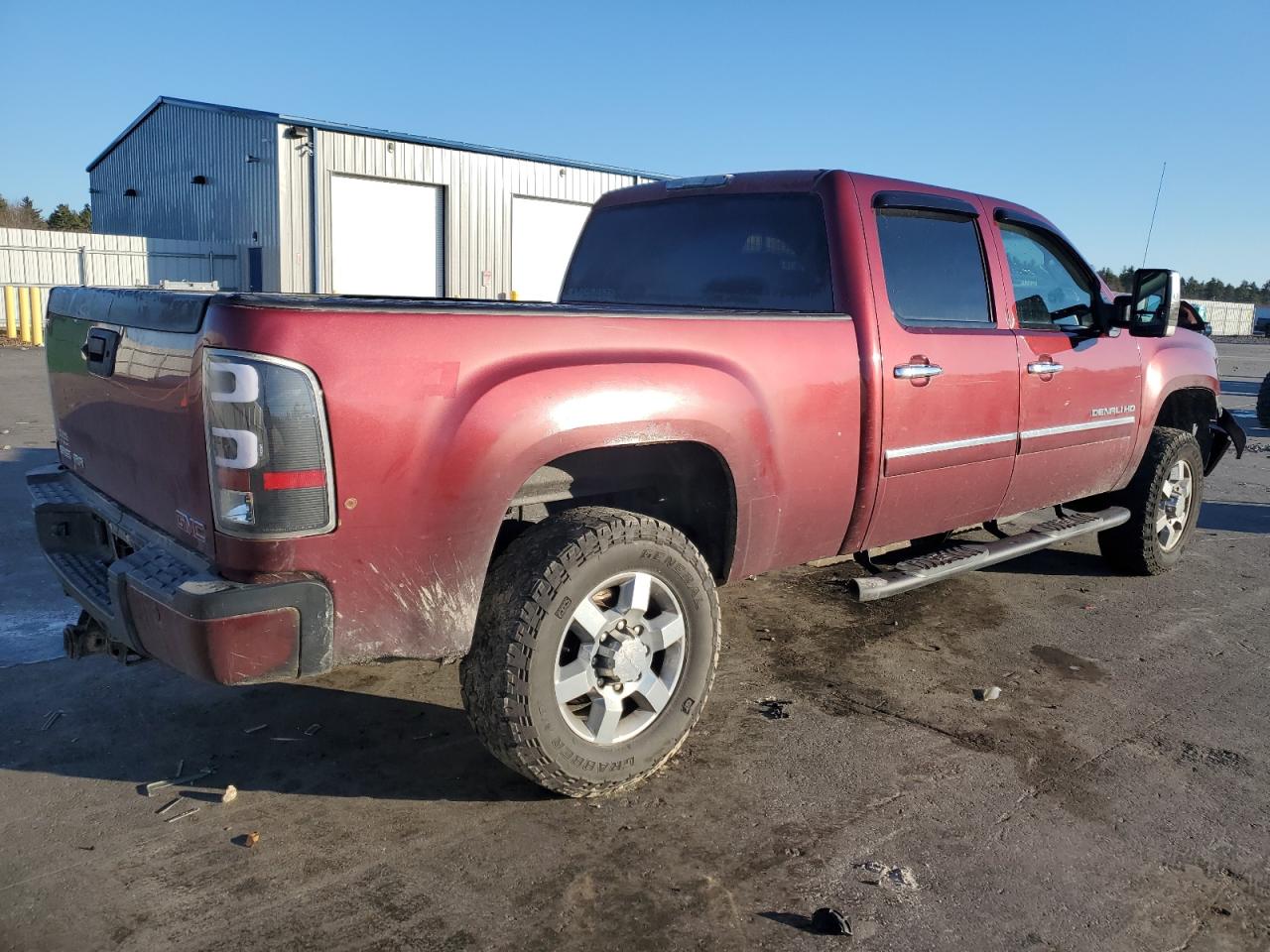 VIN 1GT426E8XEF133088 2014 GMC SIERRA no.3