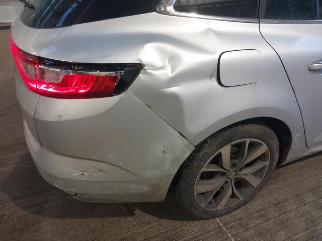 2017 RENAULT MEGANE DYN