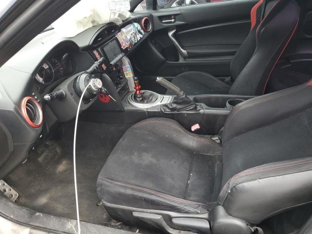  TOYOTA SCION 2013 Белы
