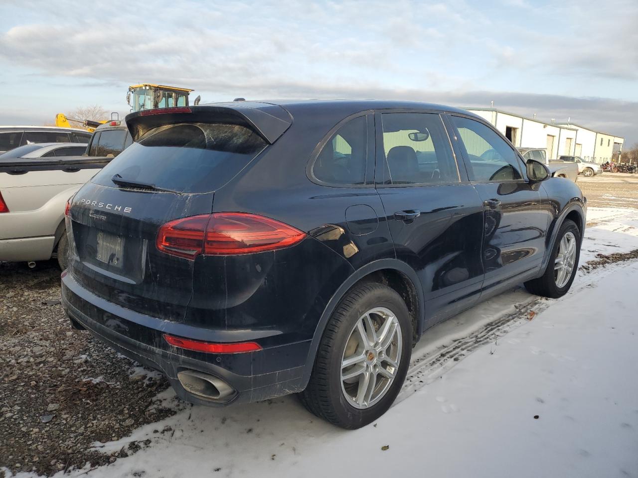 VIN WP1AA2A21GLA03767 2016 PORSCHE CAYENNE no.3