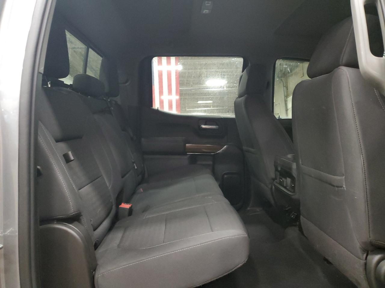 2021 Chevrolet Silverado - Image 10