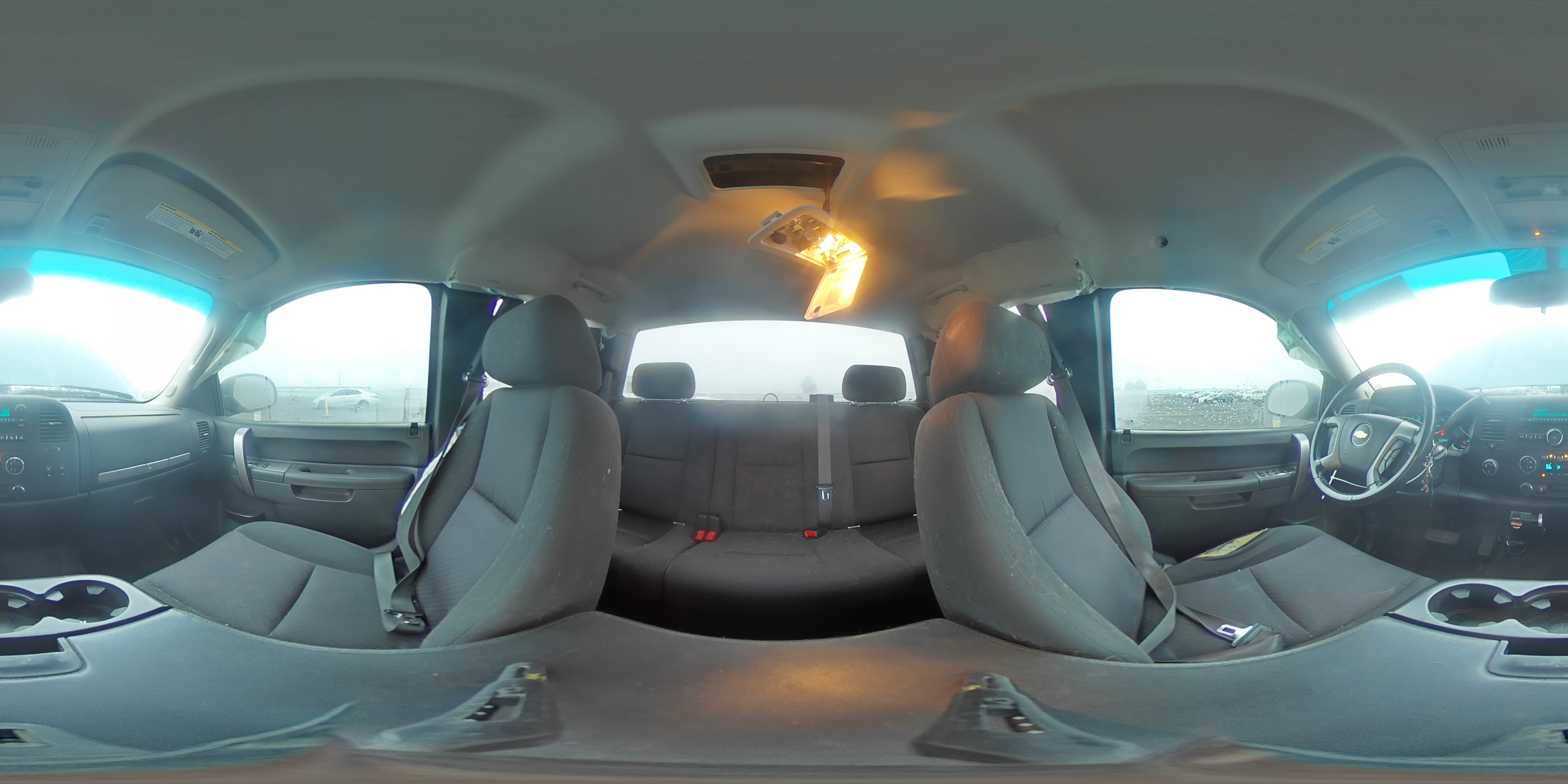 2013 Chevrolet Silverado - Image 13