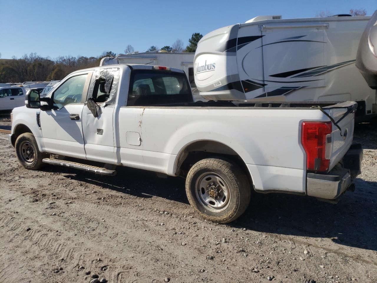 2017 Ford F250 - Image 2