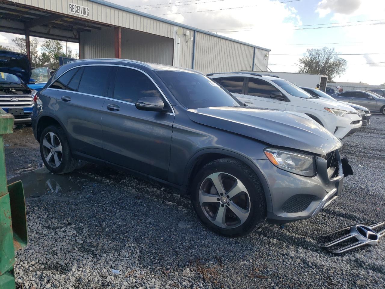 VIN WDC0G4JB8GF059088 2016 MERCEDES-BENZ GLC-CLASS no.4