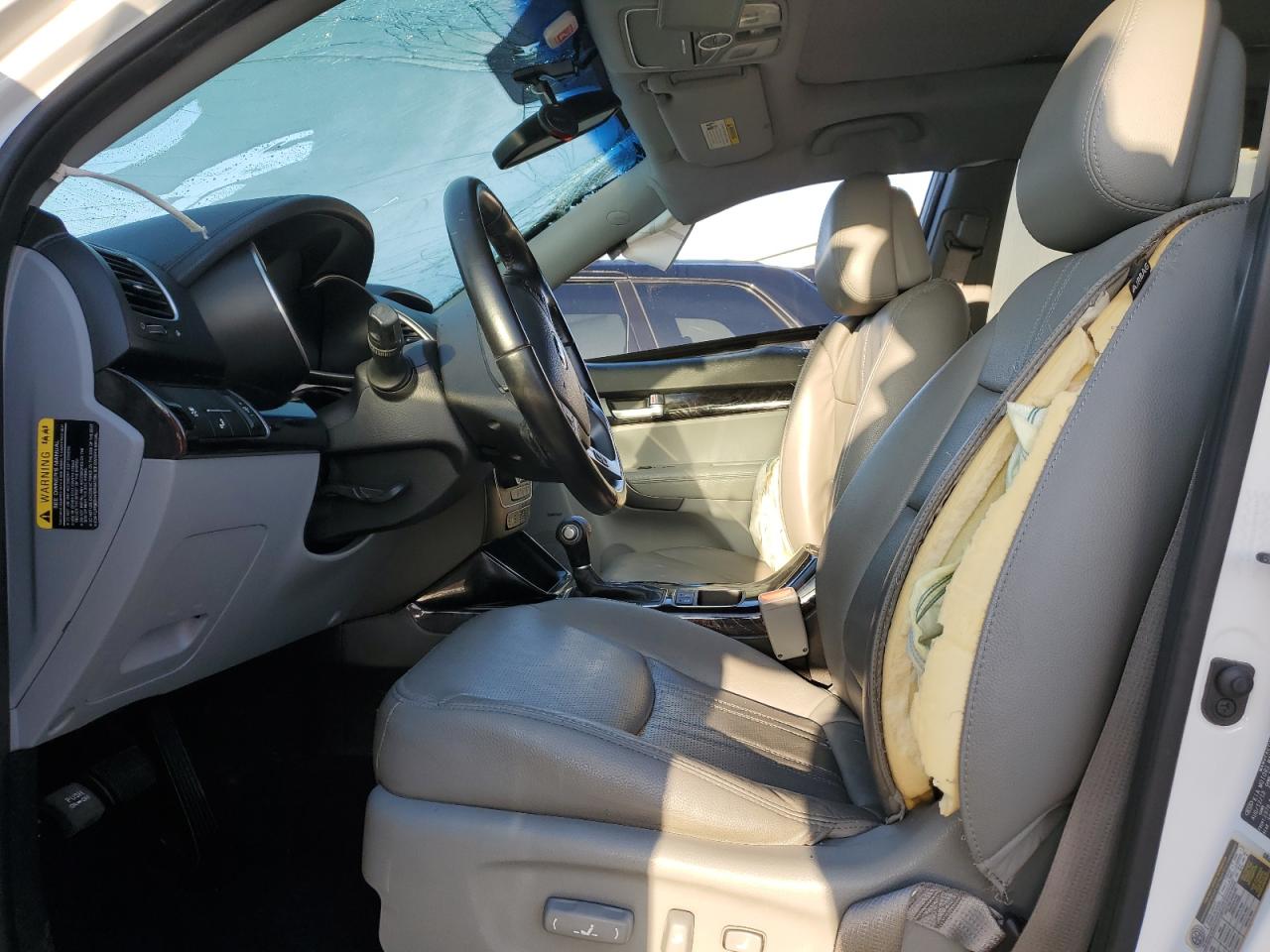 2014 Kia Sorento - Image 7