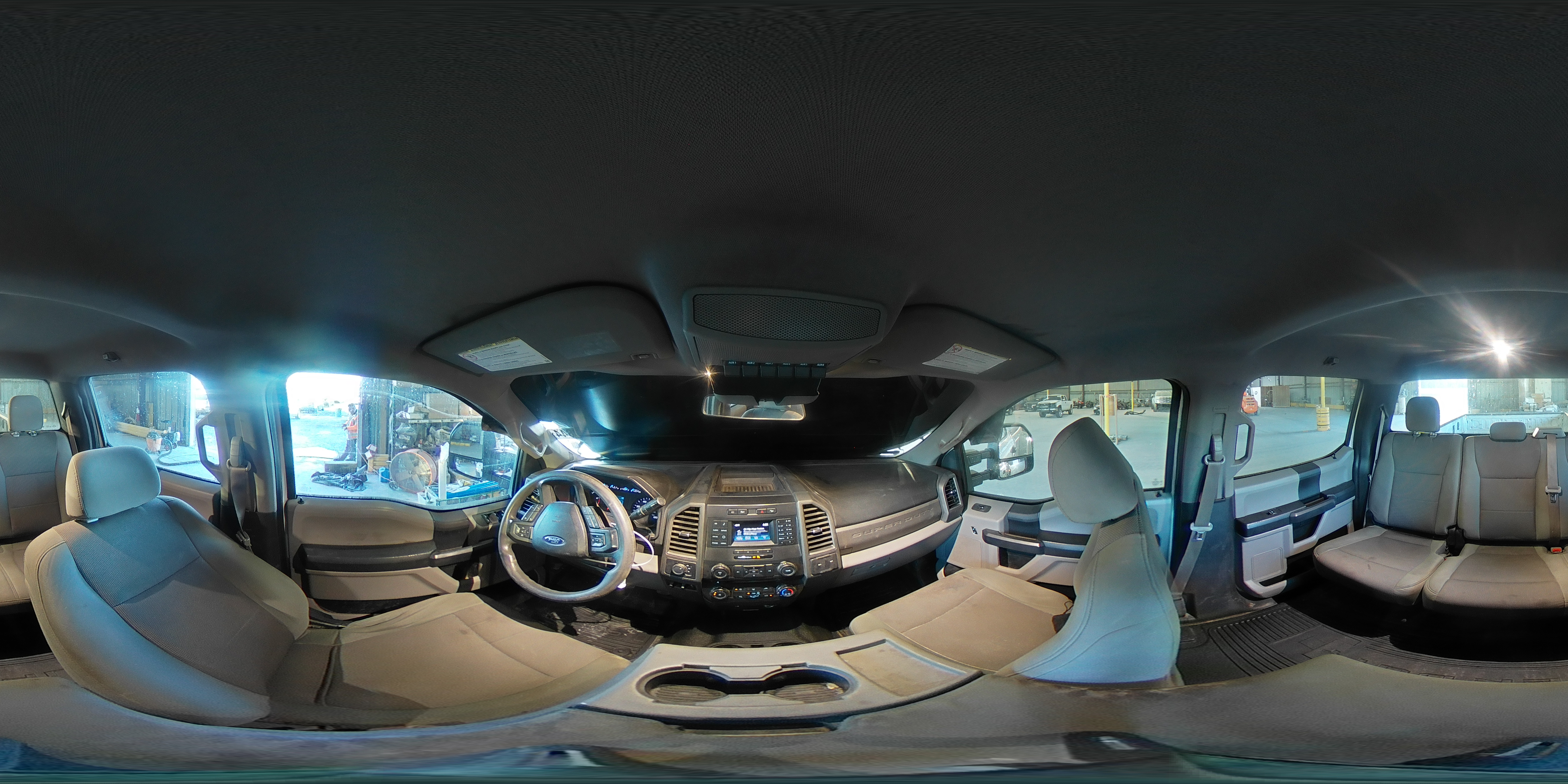 2017 Ford F350 - Image 13