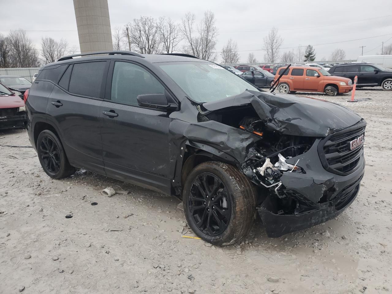 2021 GMC Terrain - Image 4