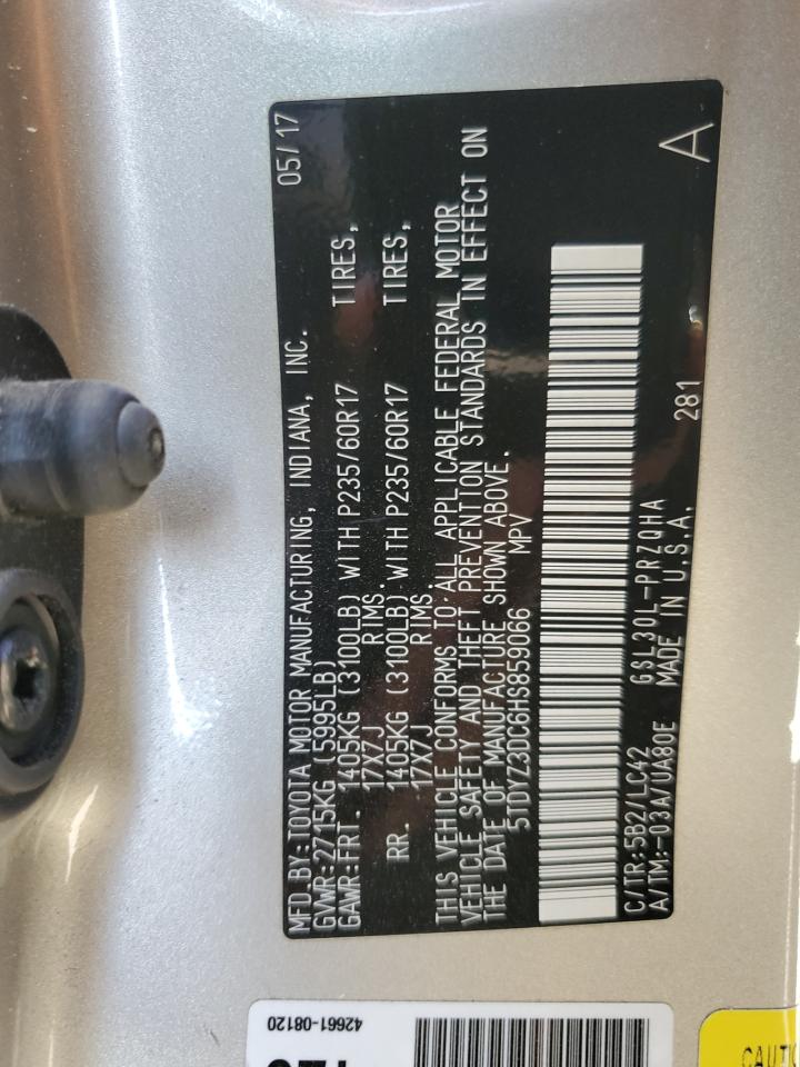 2017 Toyota Sienna - Image 14