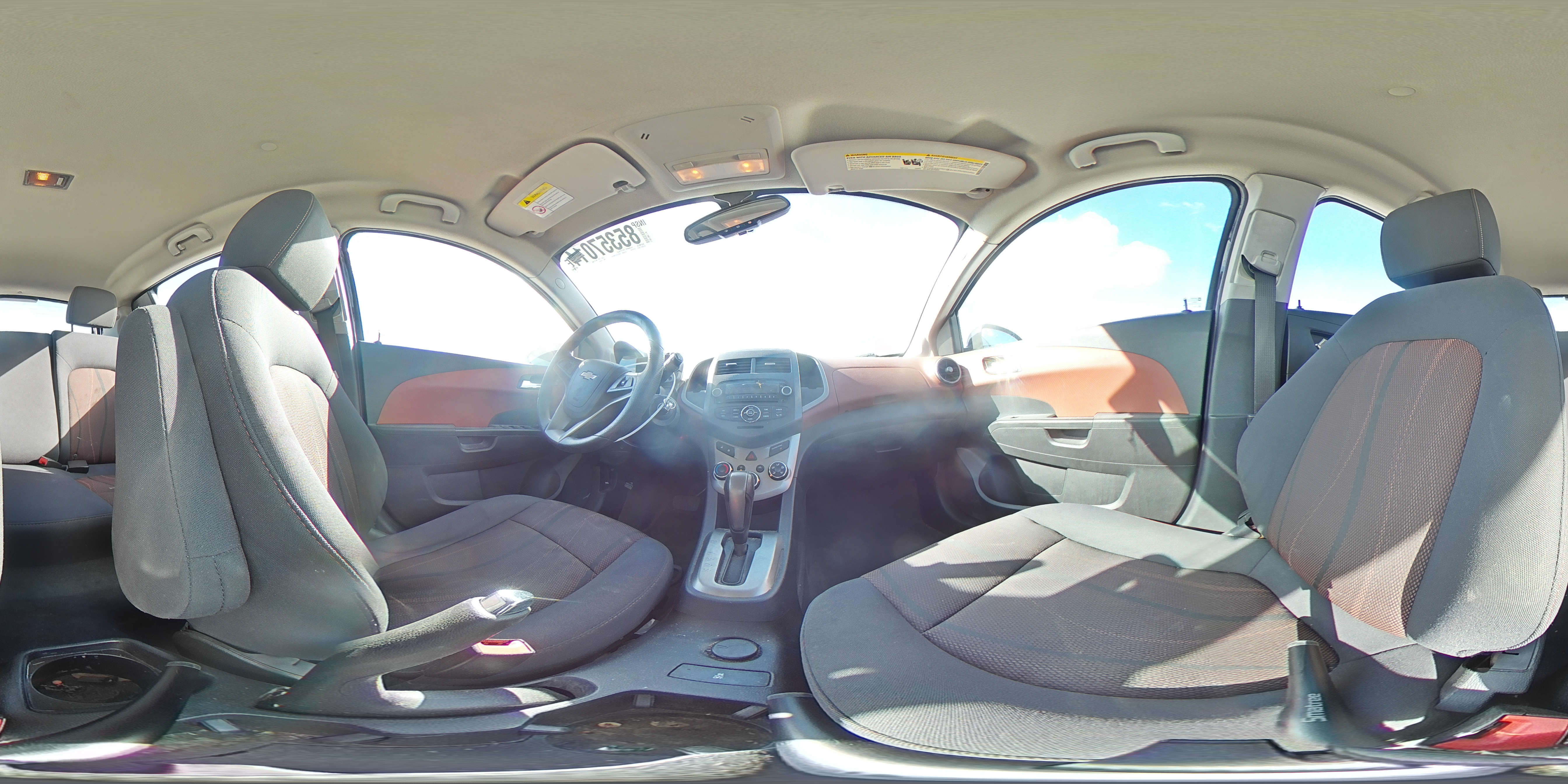 2015 Chevrolet Sonic - Image 12
