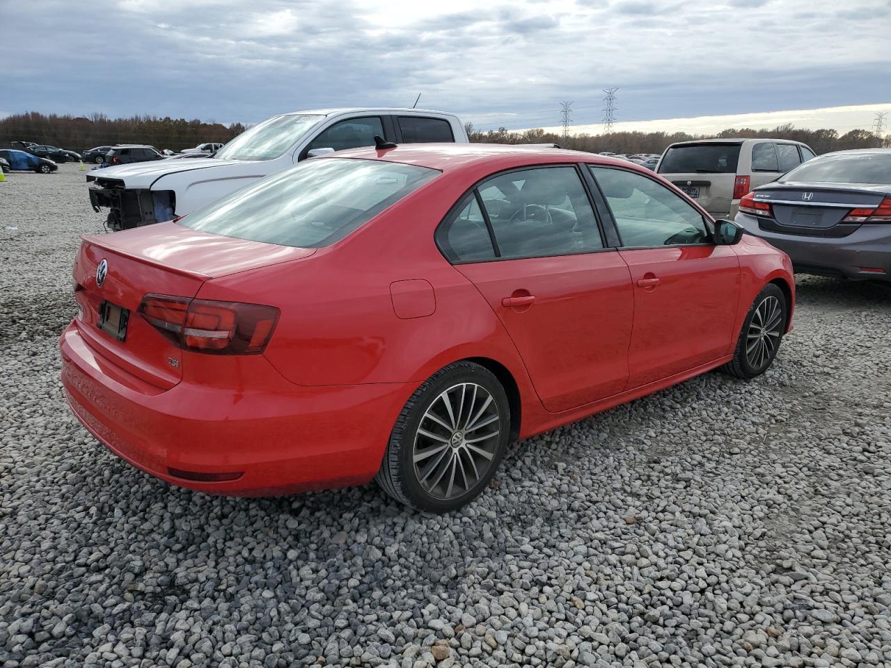 2016 Volkswagen Jetta - Image 3