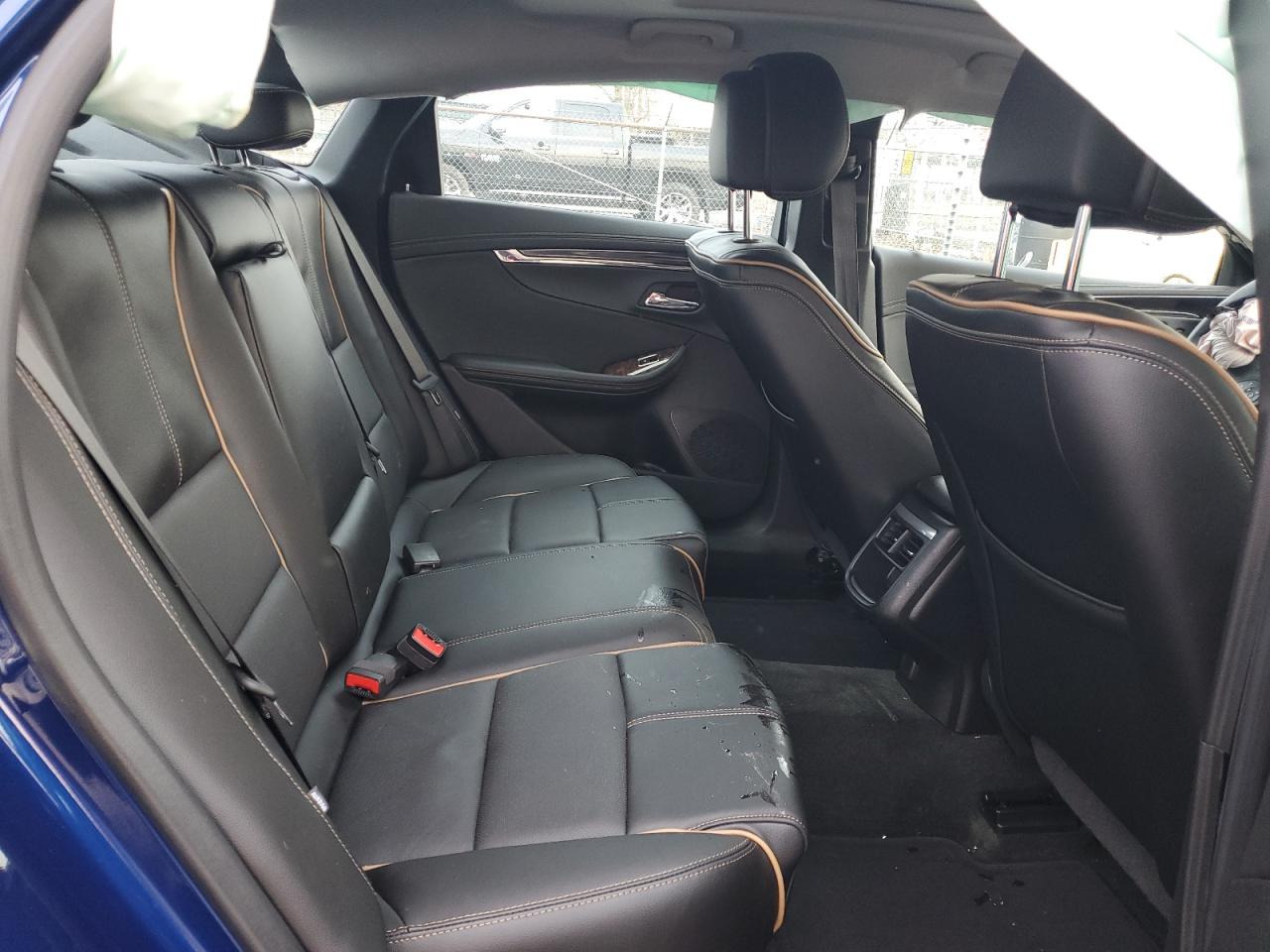 2014 Chevrolet Impala - Image 10