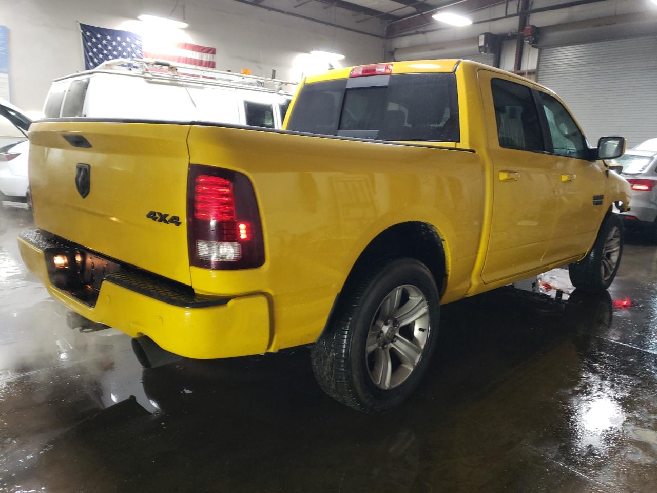 2016 RAM 1500 - Image 3
