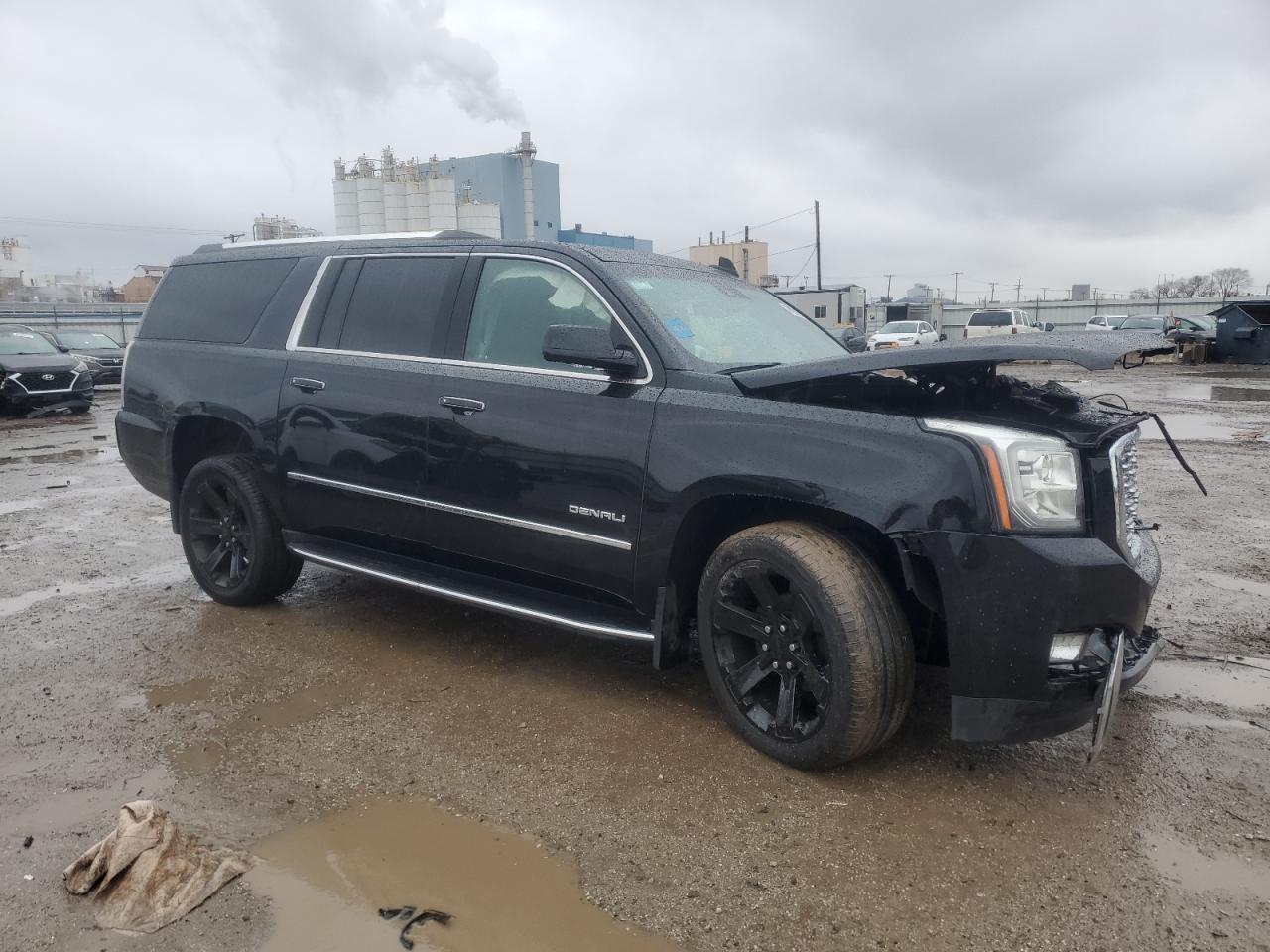 2020 GMC Yukon - Image 4