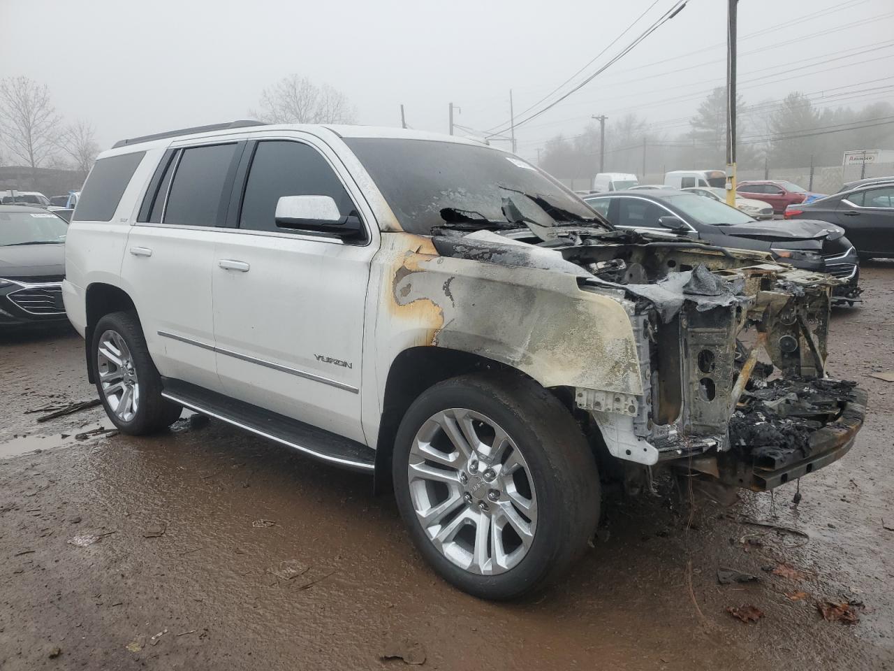 VIN 1GKS2BKC2JR346882 2018 GMC YUKON no.4