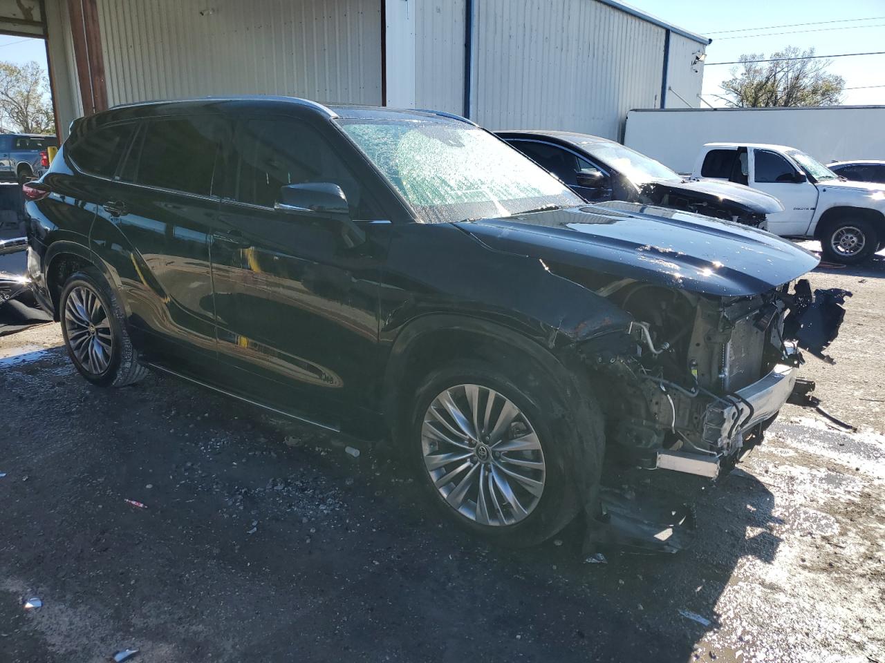 VIN 5TDFZRAH9MS070995 2021 TOYOTA HIGHLANDER no.4