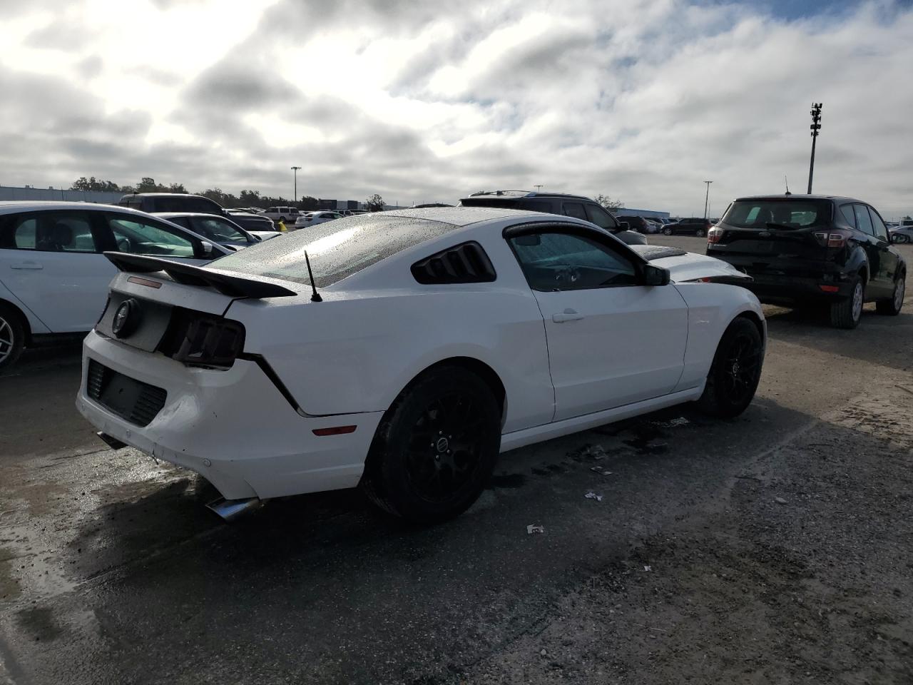 2013 Ford Mustang - Image 3