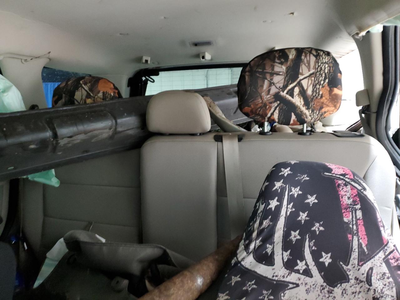 2010 Ford Escape - Image 10