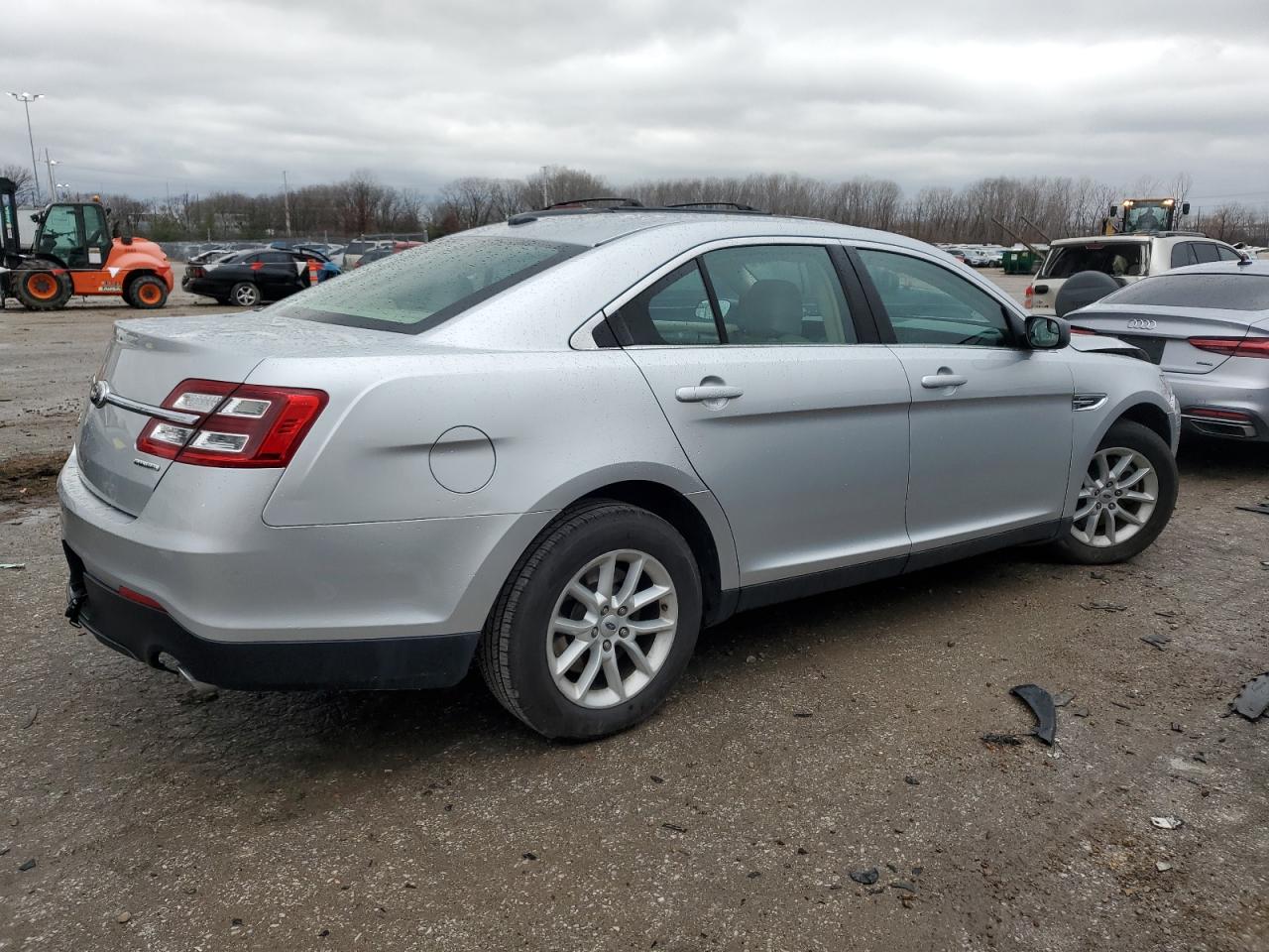 VIN 1FAHP2D87EG143574 2014 FORD TAURUS no.3