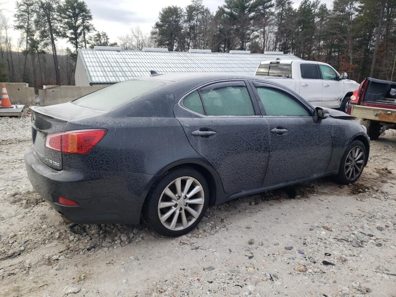 2010 Lexus IS - Image 3