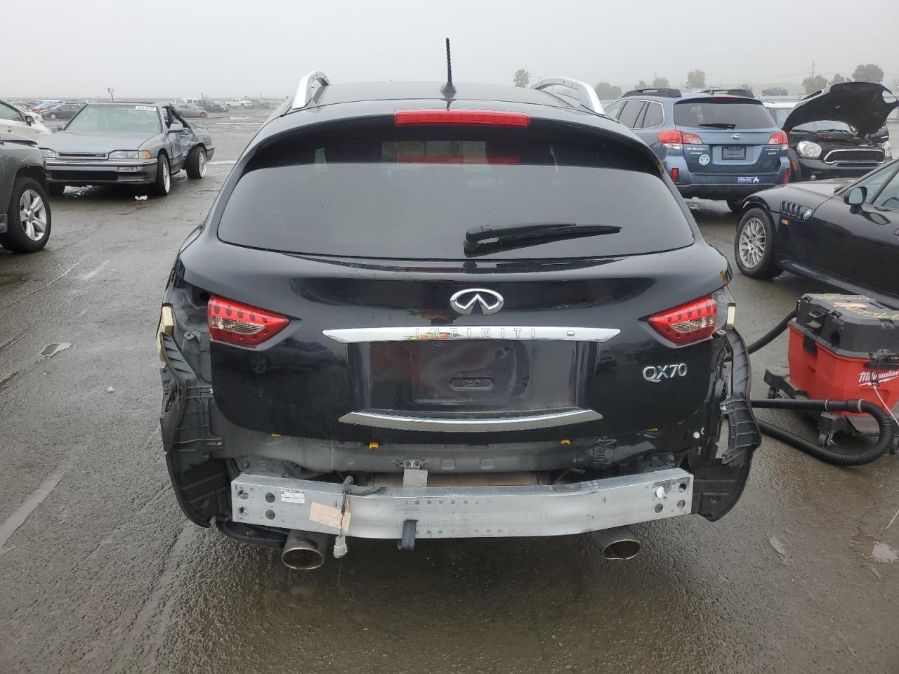 2017 Infiniti QX70 - Image 6