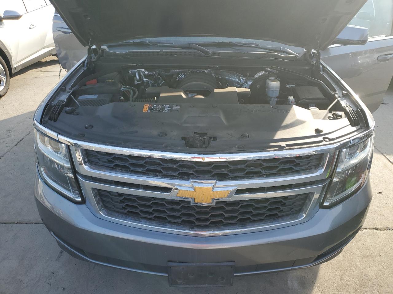 2018 Chevrolet Suburban - Image 12