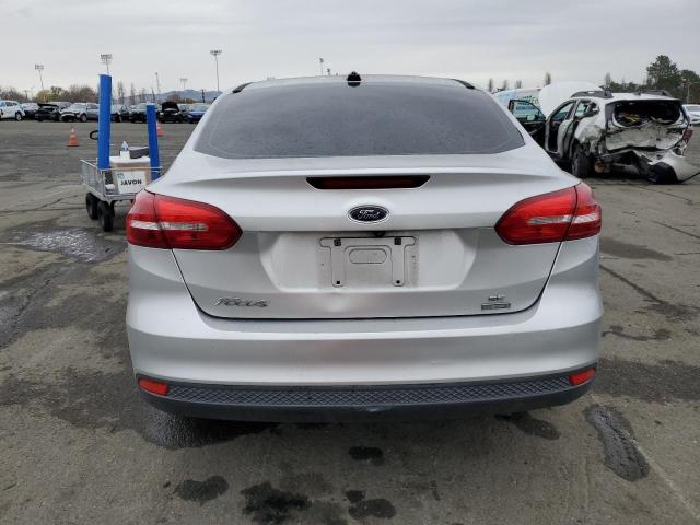  FORD FOCUS 2018 Srebrny