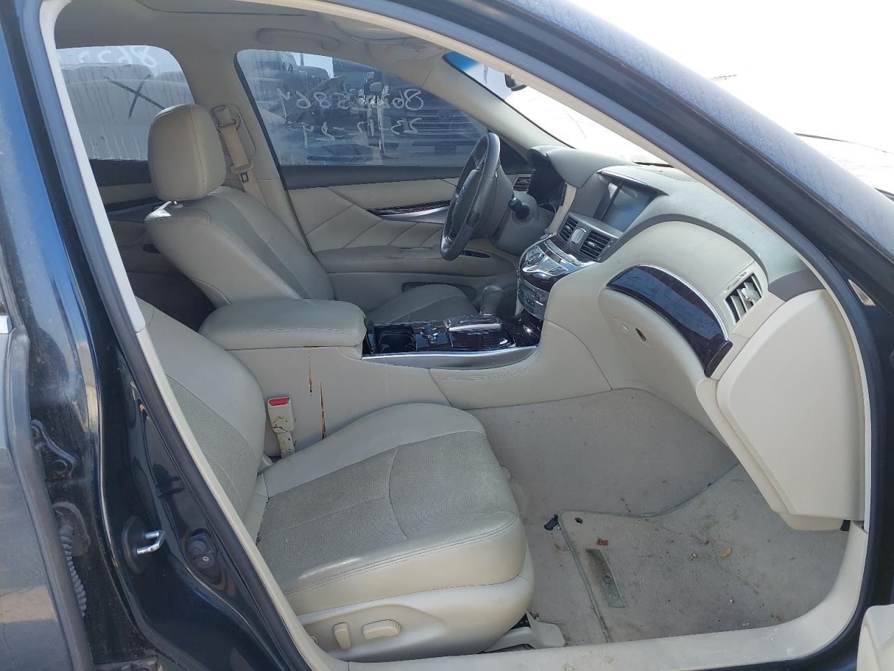 JNKBY1AP2JM370152 - 2018 INFINITI Q70 - #86225864