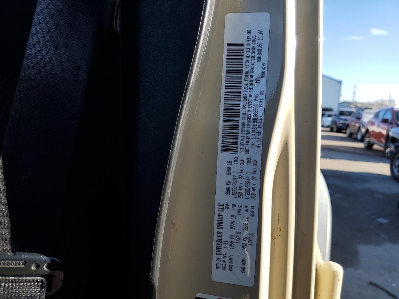2011 Jeep Wrangler - Image 12