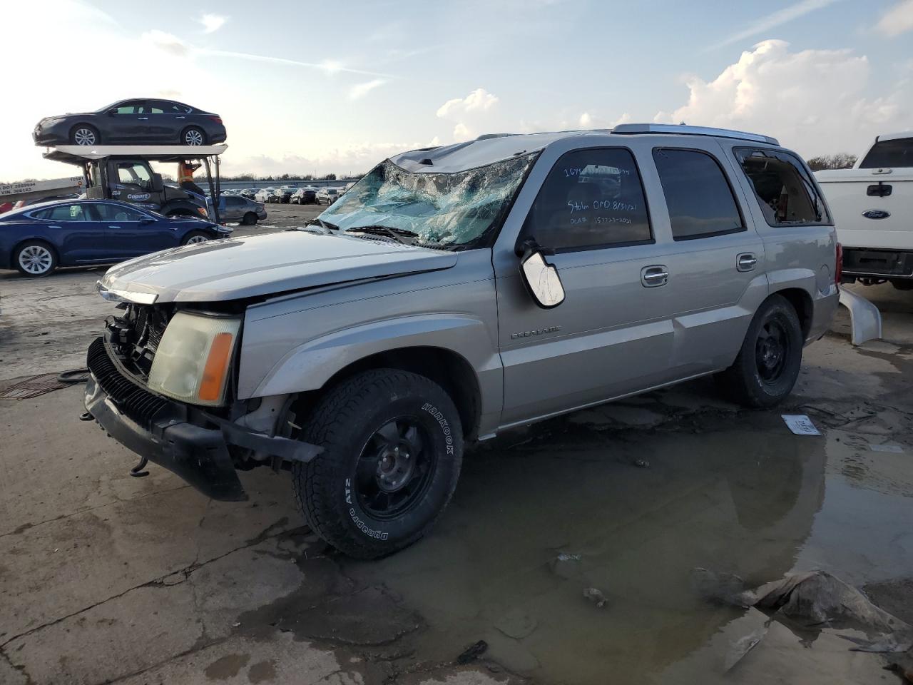 2005 Cadillac Escalade - Image 1