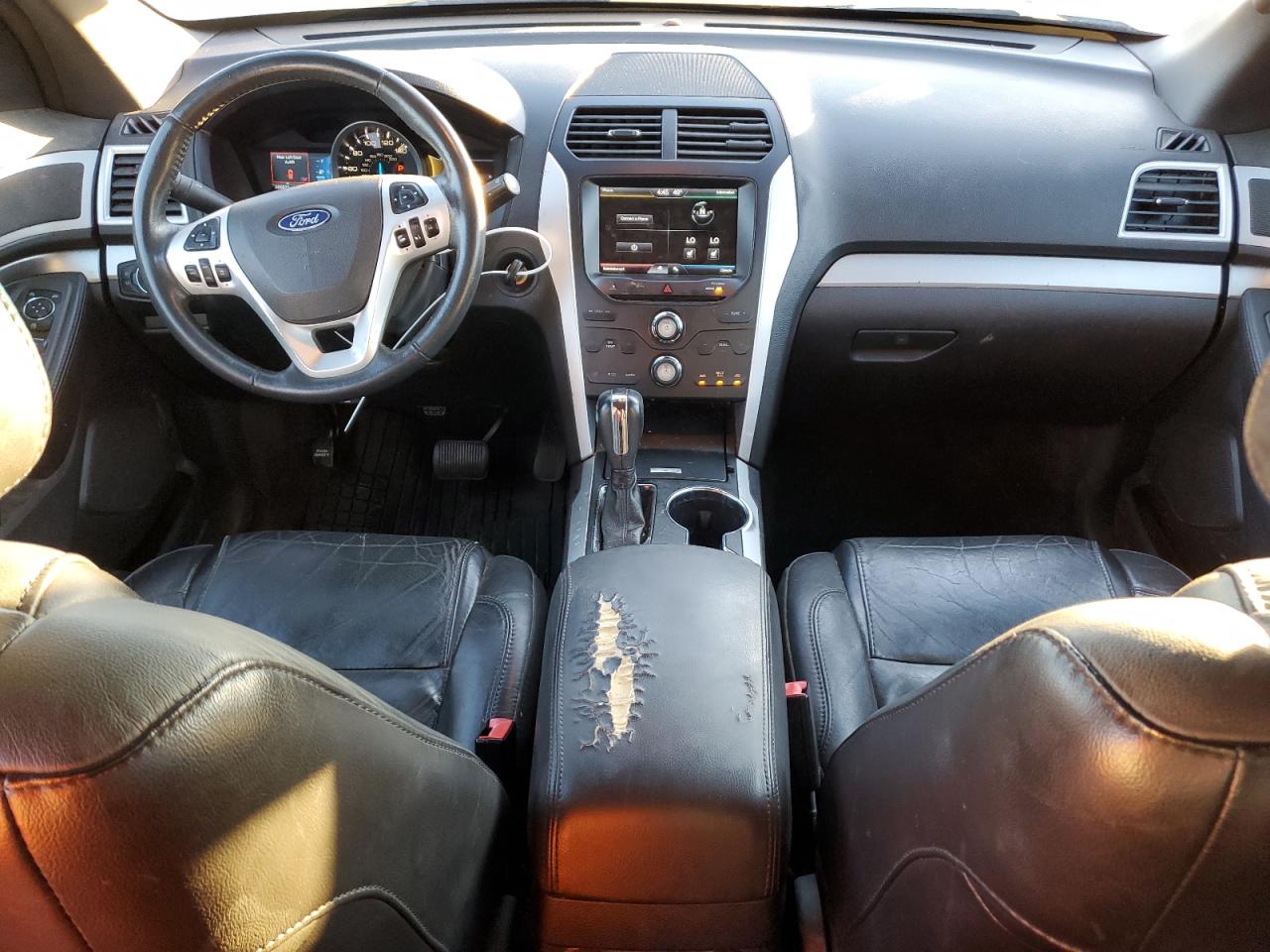 2014 Ford Explorer - Image 8