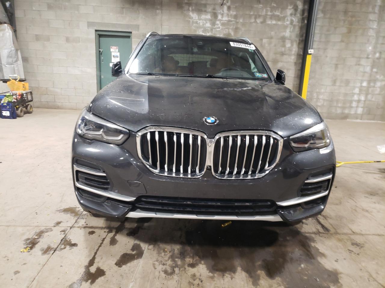 VIN 5UXCR6C01P9R17454 2023 BMW X5 no.5