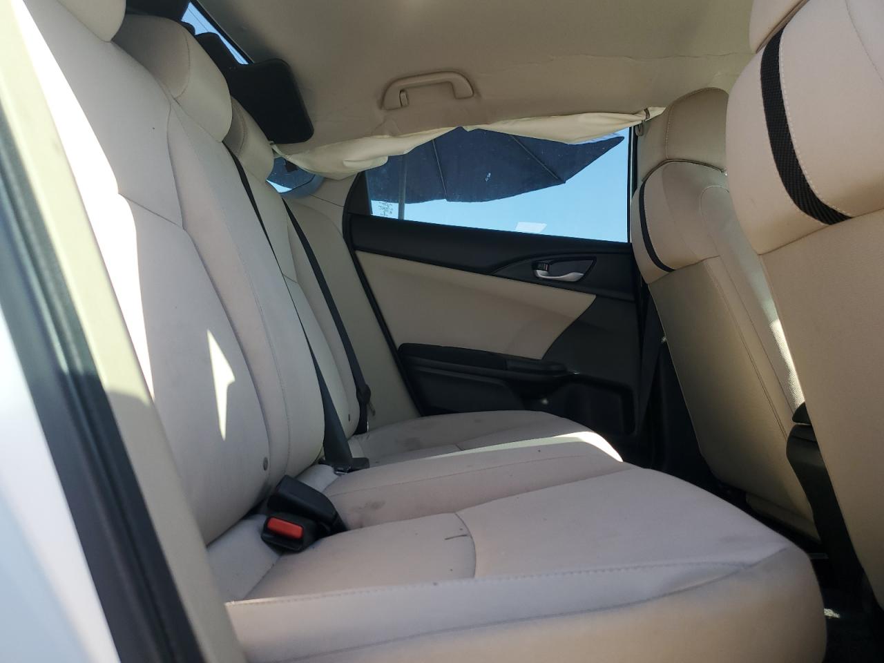 2018 Honda Civic - Image 10