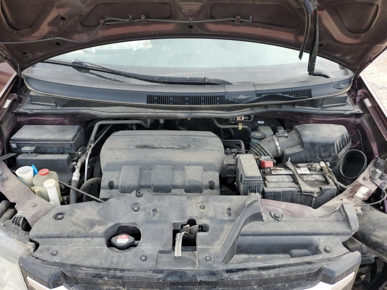 2015 Honda Odyssey - Image 14