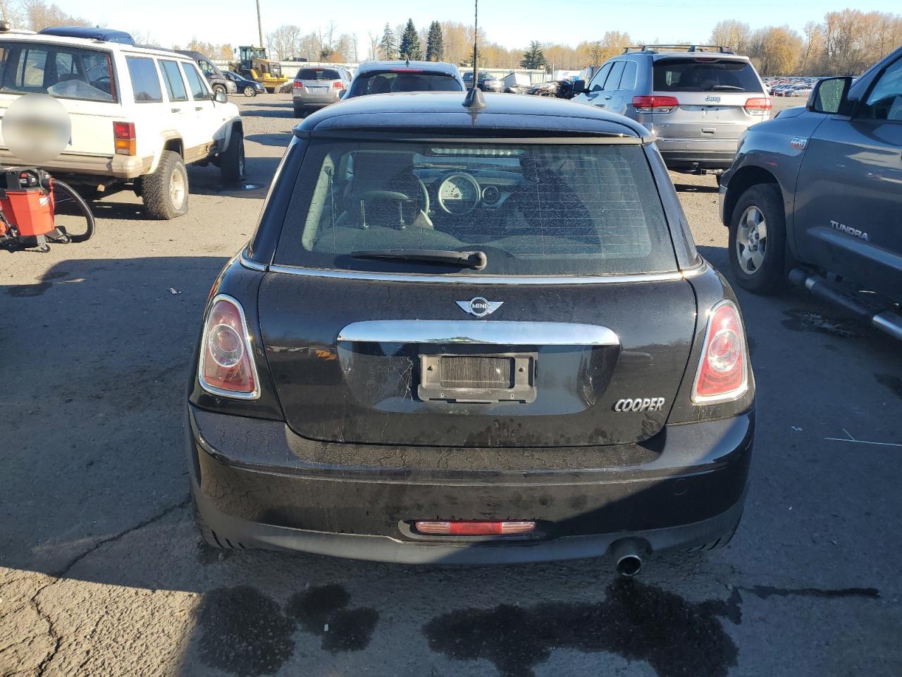 2013 Mini Cooper VIN: WMWSU3C50DT685978 Lot: 82707234