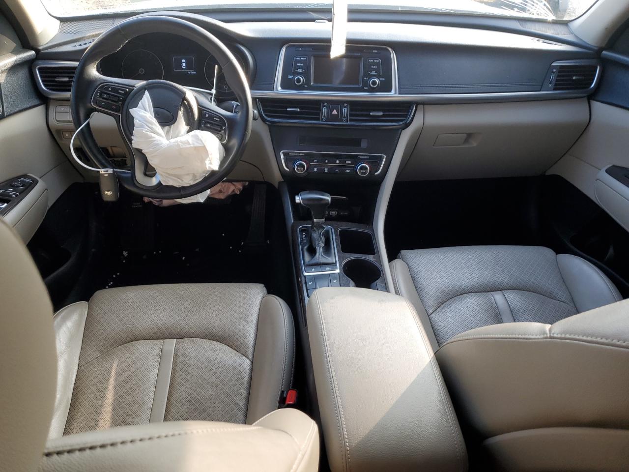 2016 Kia Optima - Image 8