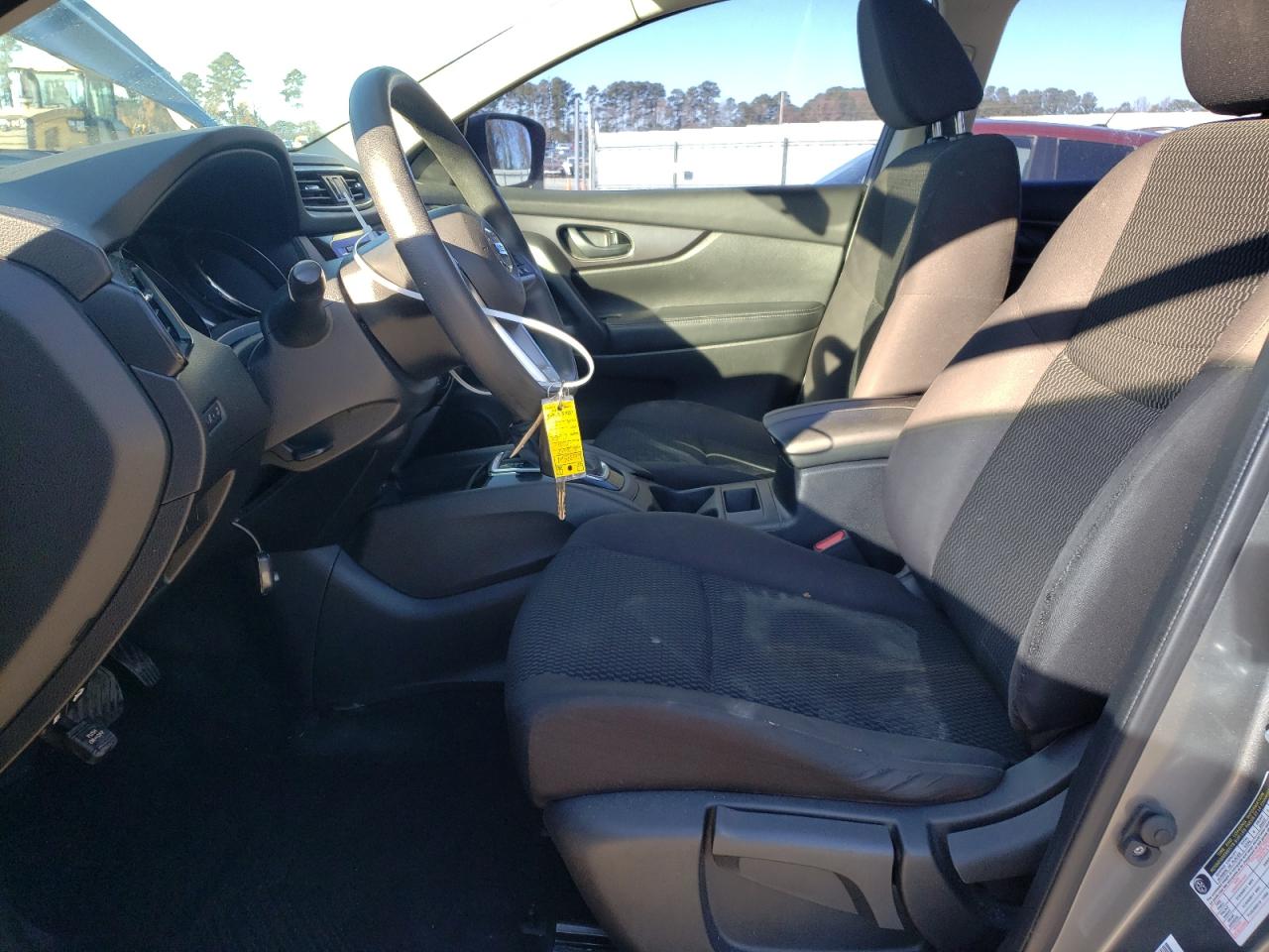 2017 Nissan Rogue - Image 7