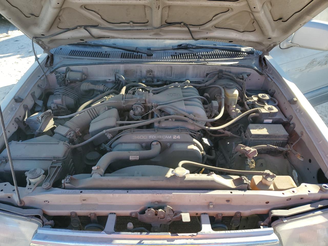 1998 Toyota 4Runner Limited VIN: JT3GN87R0W0077712 Lot: 84120984