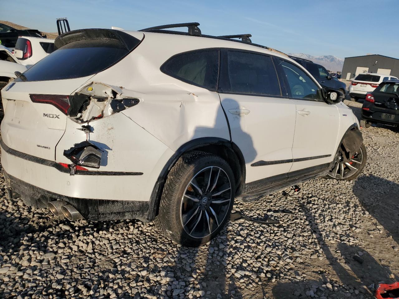 2023 Acura MDX - Image 3