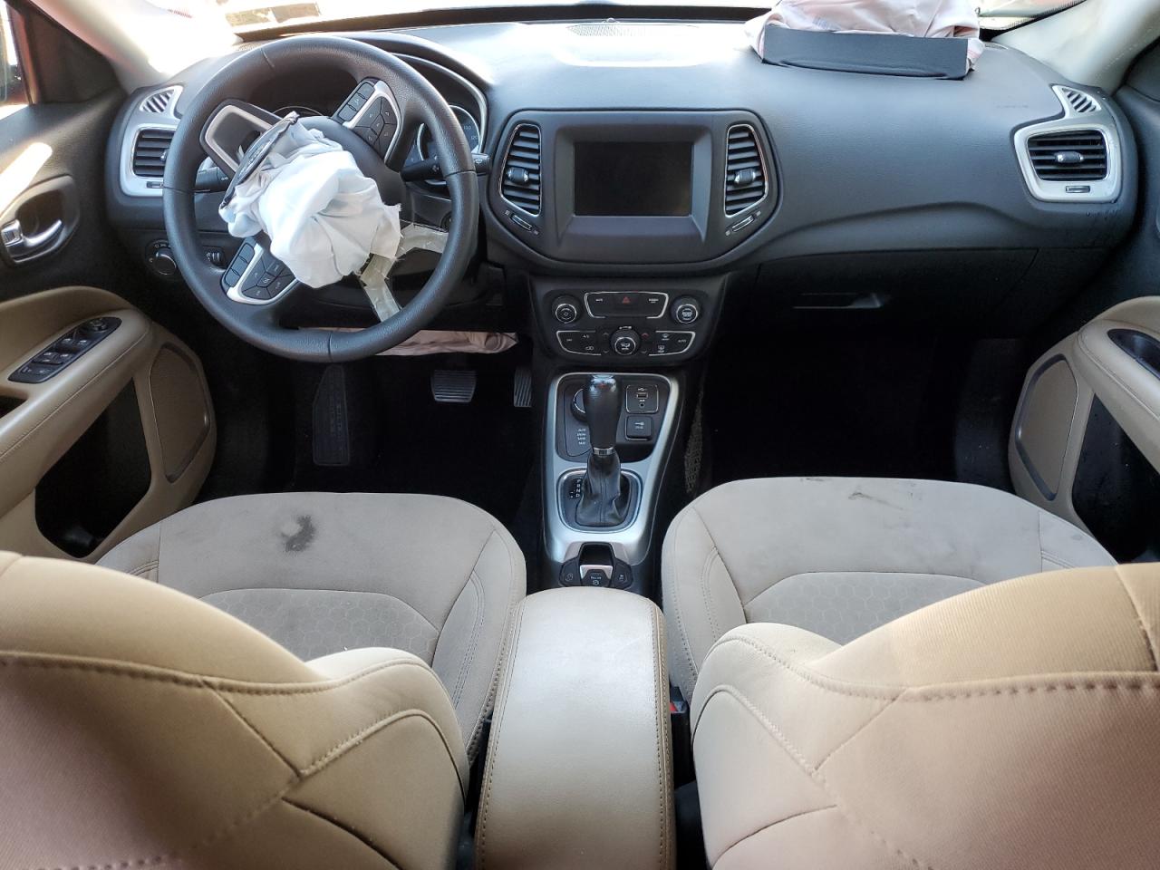 2020 Jeep Compass - Image 8