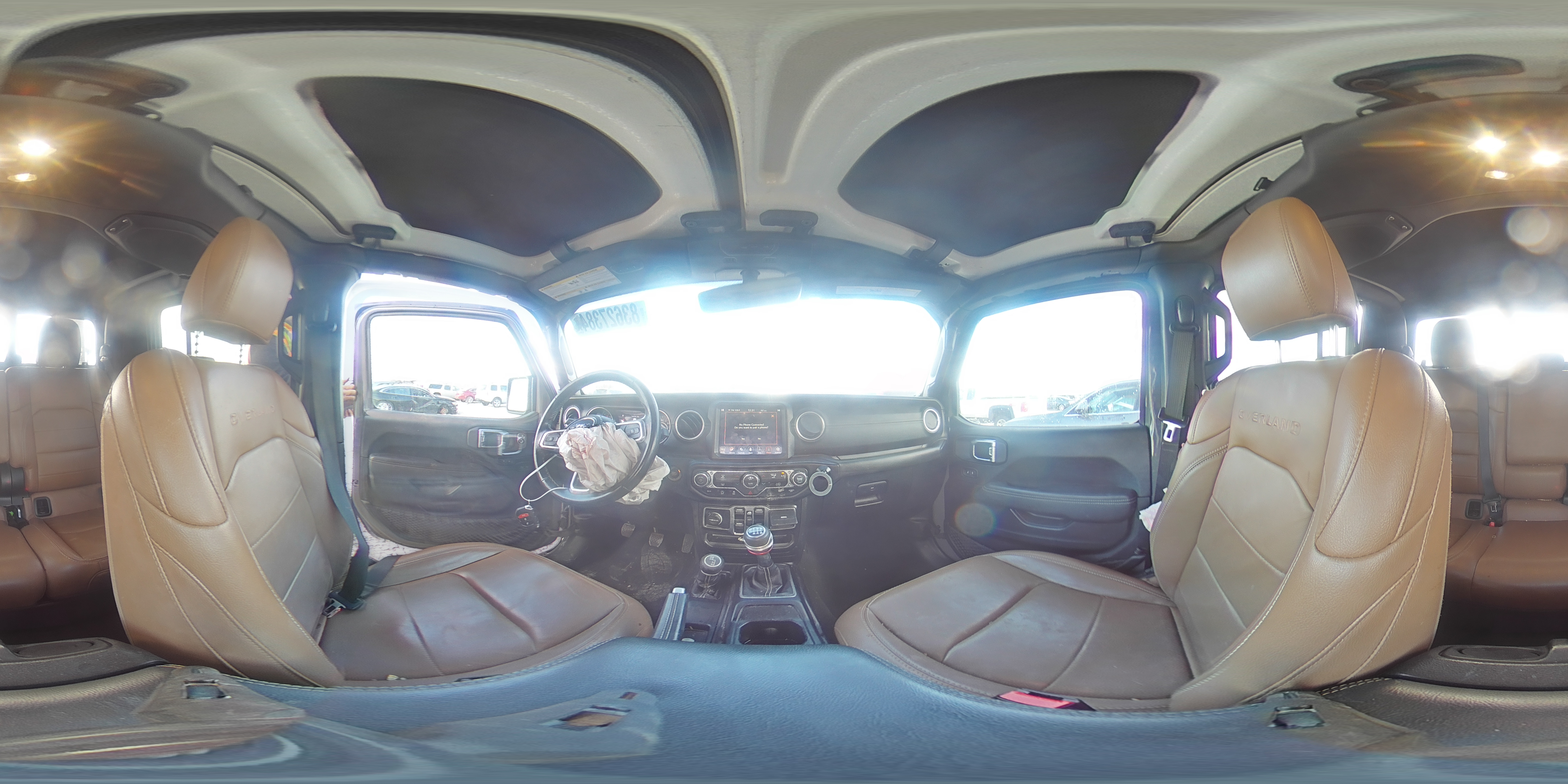 2021 Jeep Gladiator - Image 13