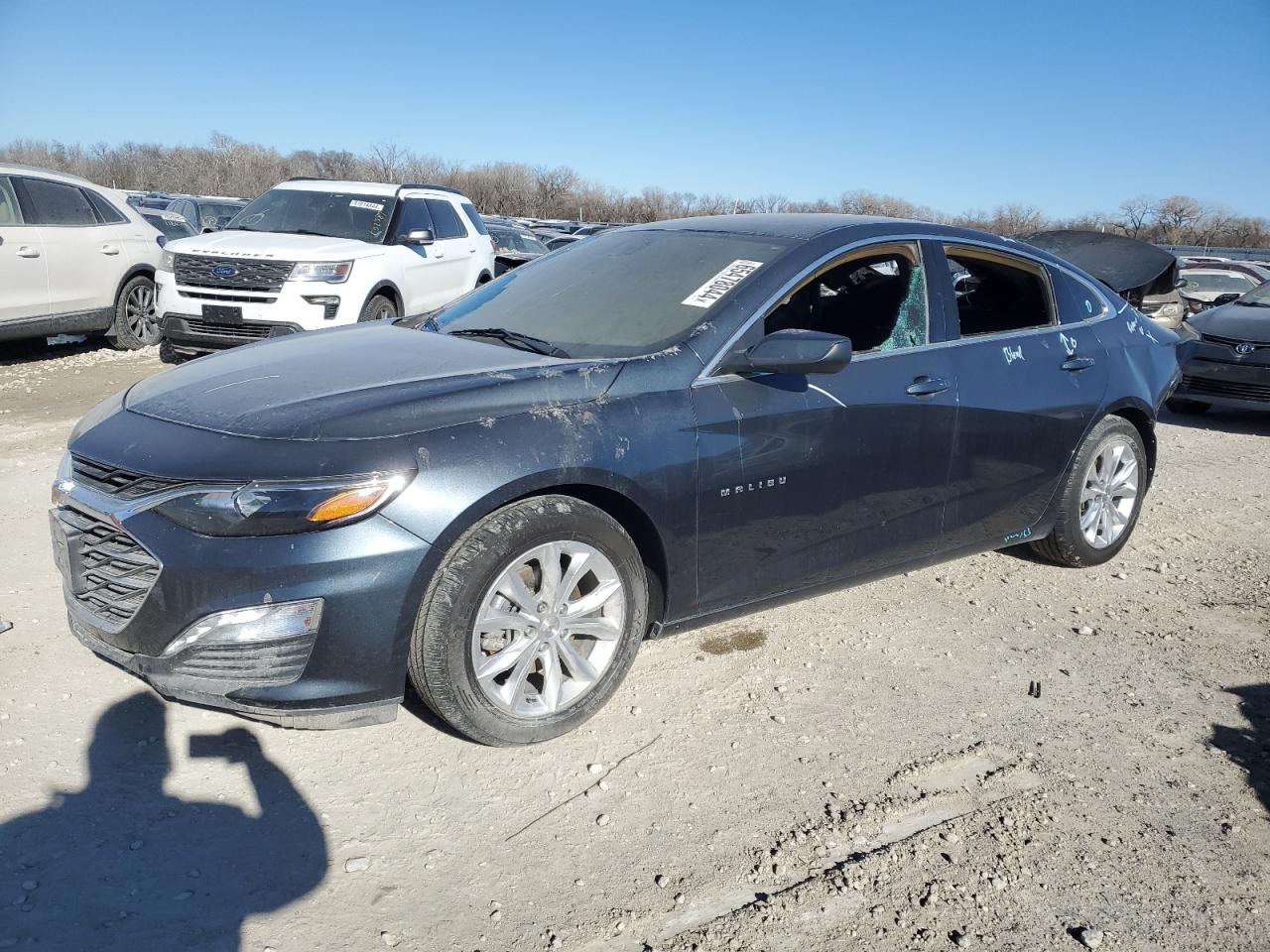2021 Chevrolet Malibu Lt for Sale in Wichita, KS - Rear End