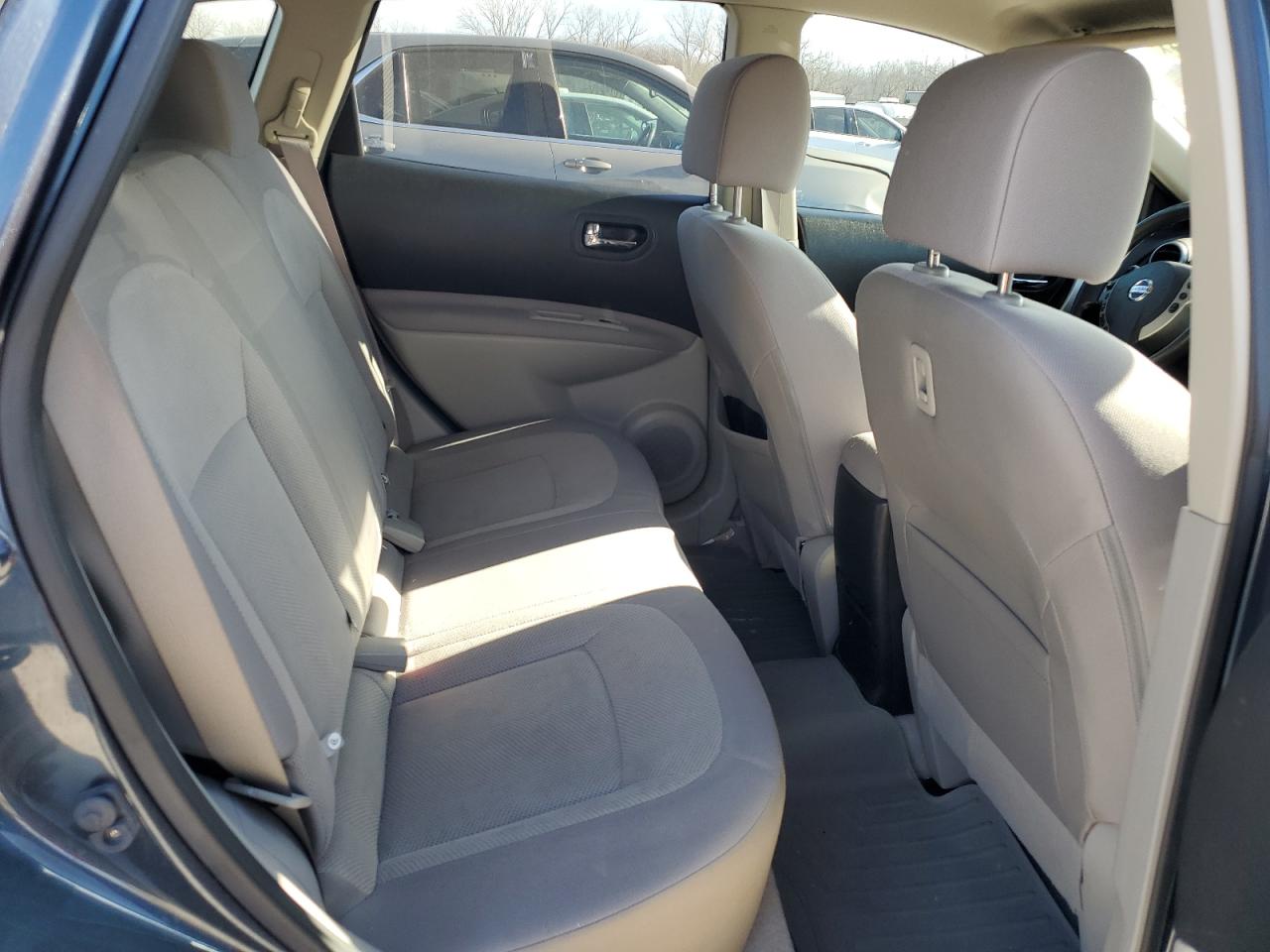2013 Nissan Rogue - Image 11
