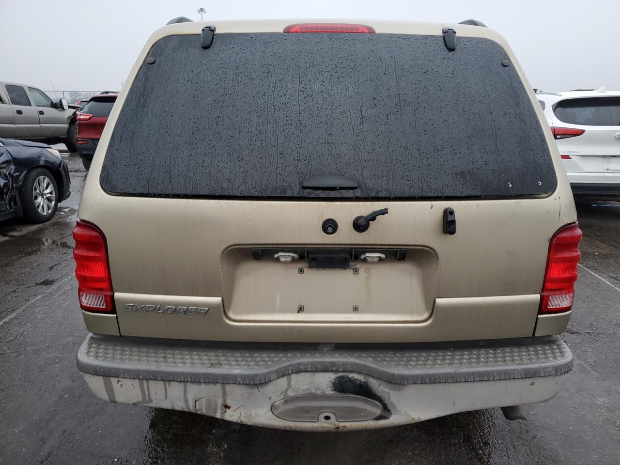 2002 Ford Explorer - Image 6