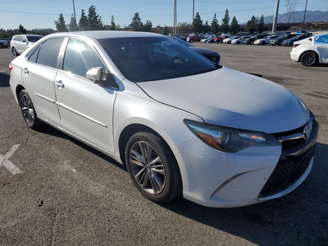 2016 Toyota Camry - Image 4