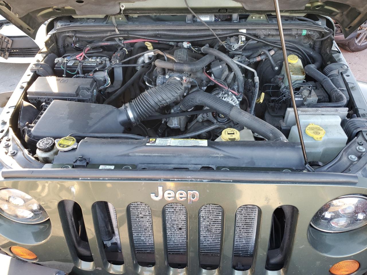 2007 Jeep Wrangler - Image 11