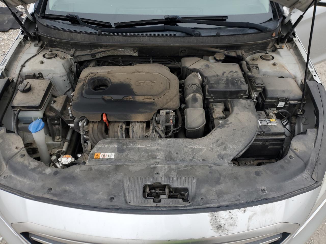 2015 Hyundai Sonata - Image 11