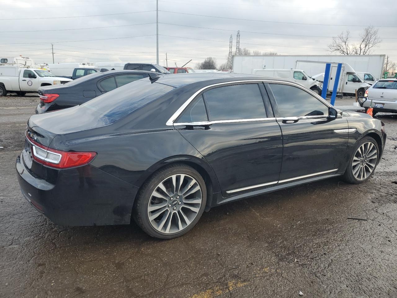 2019 Lincoln Continental - Image 3