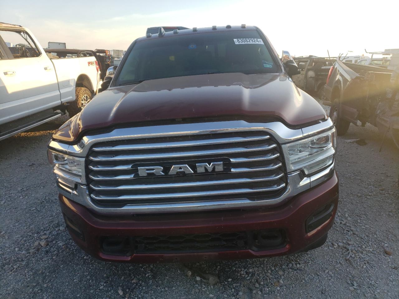 VIN 3C6UR5PL8KG615793 2019 RAM 2500 no.5