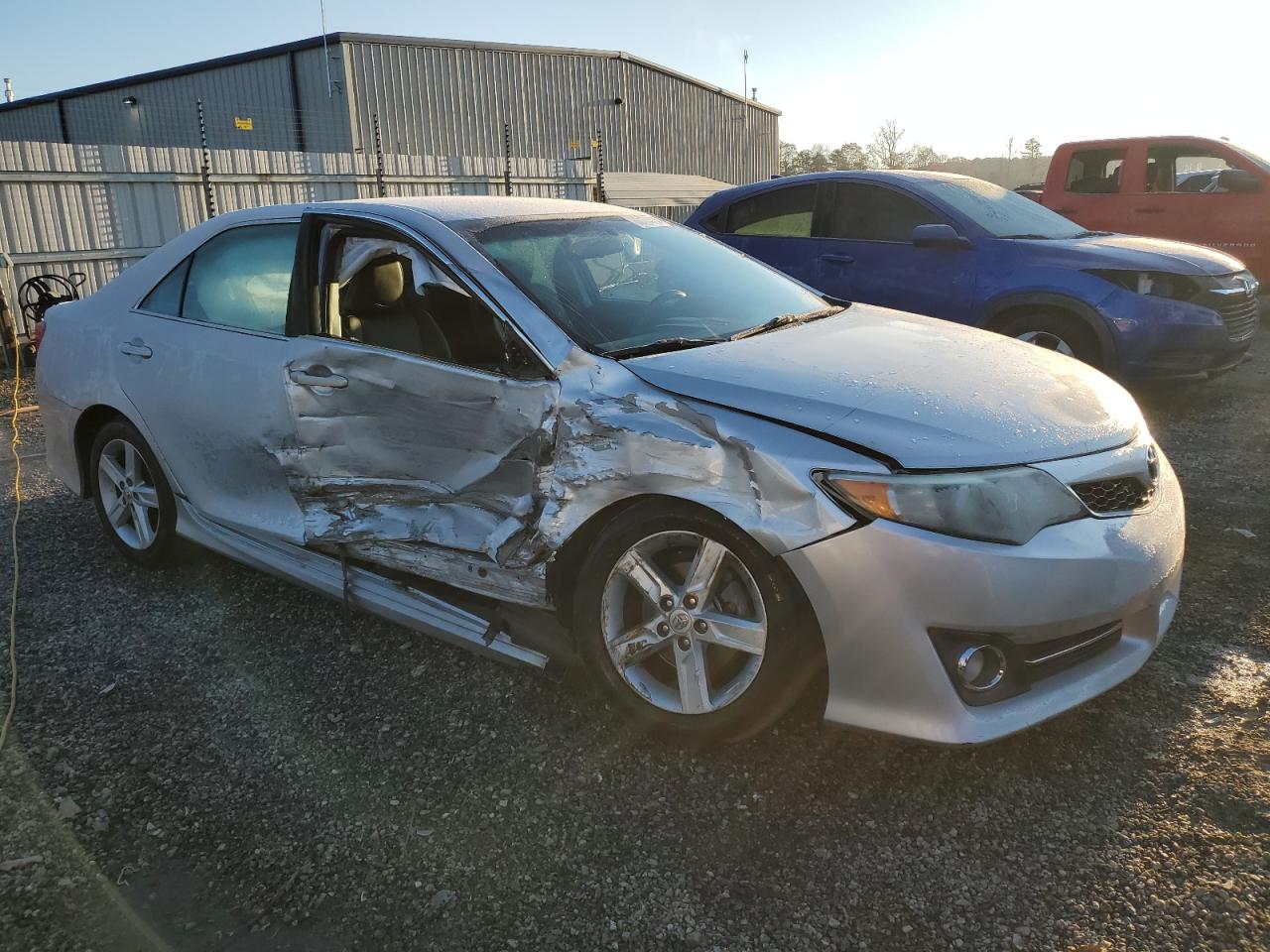 2014 Toyota Camry - Image 4